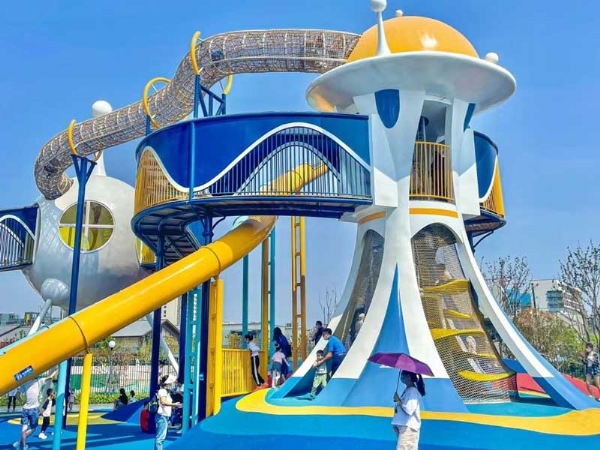 Municipal park commercial real estate