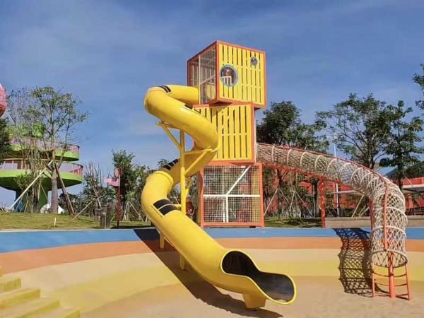 Municipal park commercial real estate