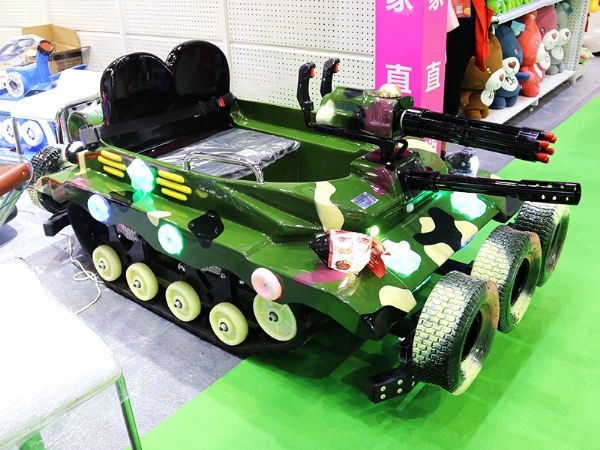 電動(dòng)坦克車(chē)