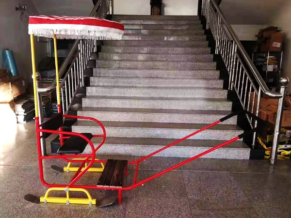 滑雪車(chē)