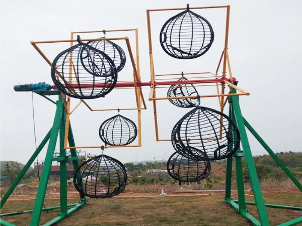 網(wǎng)紅旋轉秋千