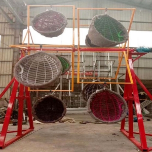 網(wǎng)紅旋轉秋千